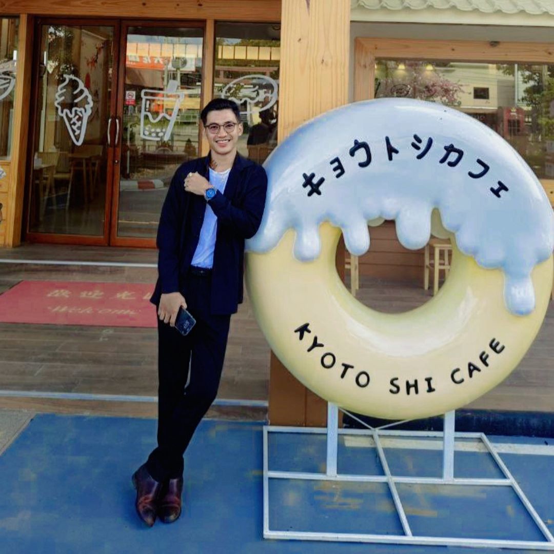 U PHYO ☺☺☺❤❤❤