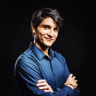 Hugo Hernández | Psicólogo experto en Seducción y Relaciones