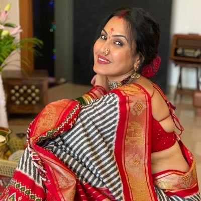 Kamya Punjabi Dang