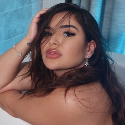 vicky2freaky