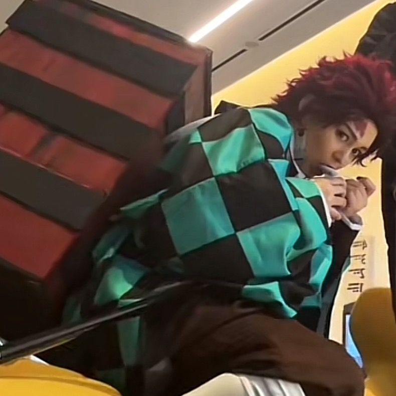 IcosPlay