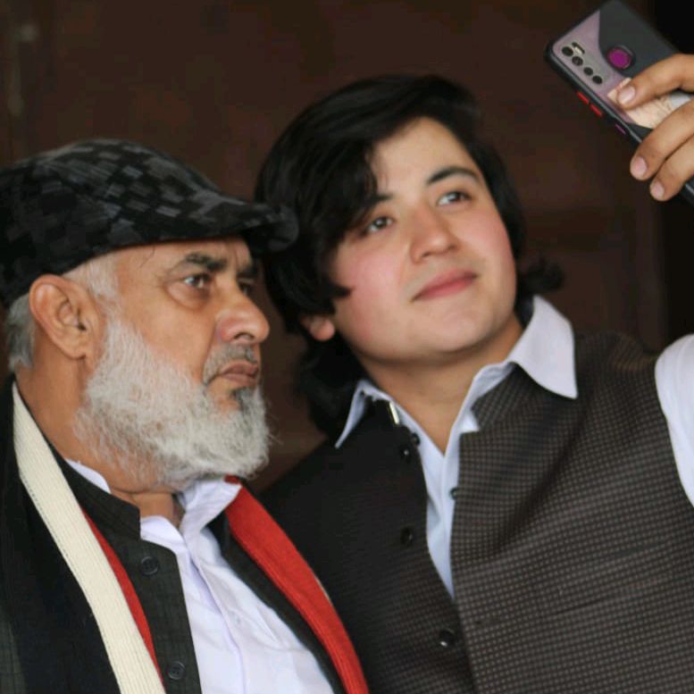 iLYAS _KHAN