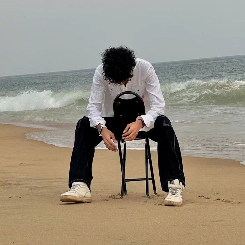 🇶🇦🕷️🕸️ ➪امتياز امران❥︎