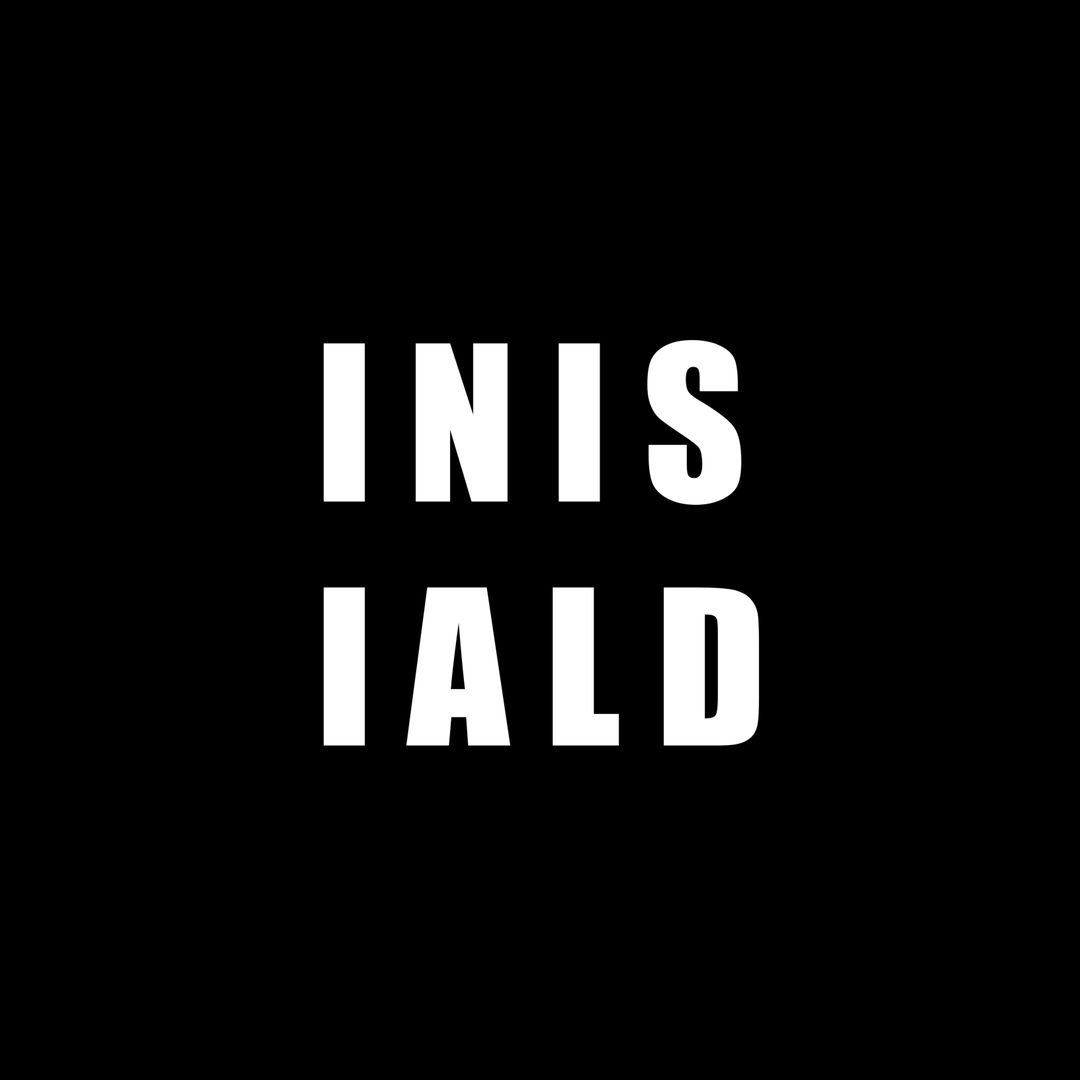 INISIAL D 📚
