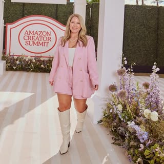 Dawn Shaw Midsize fashion, beauty & lifestyle+daily deals