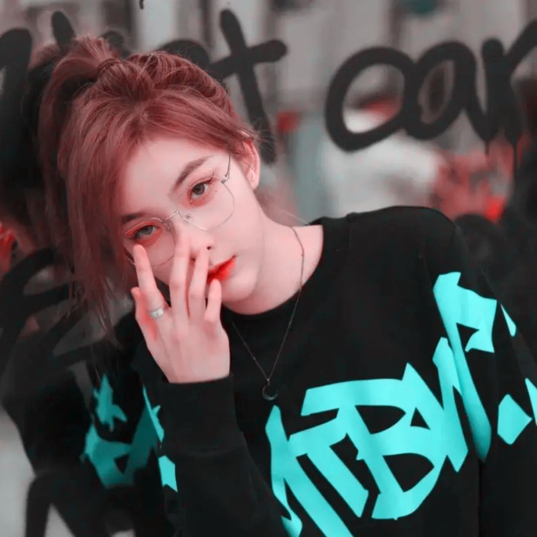 ꧁♔︎ 𝐴𝑙𝑒𝑥 𝑆𝑥𝑎𝑟𝑟 ♔︎꧂