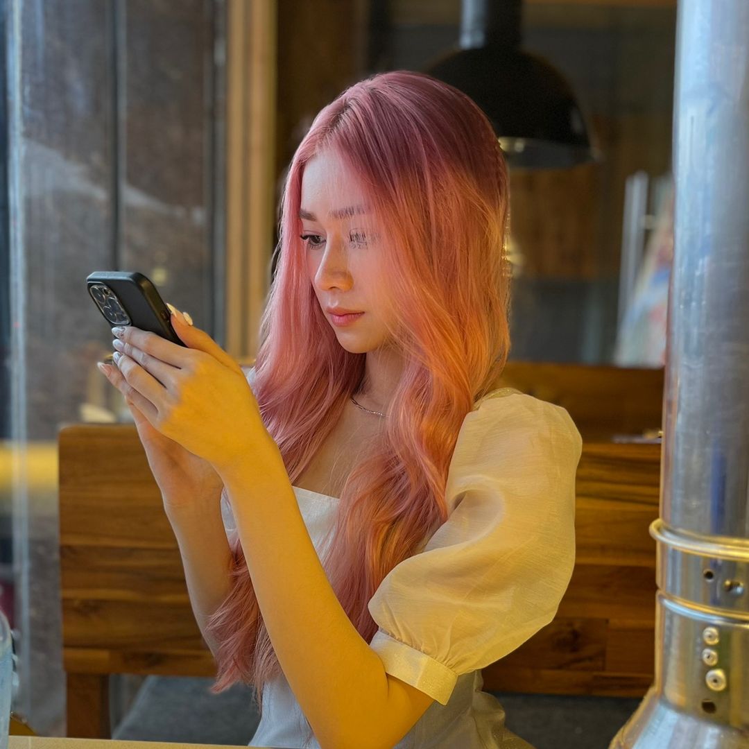 Duyên Nguyễn Boutique.