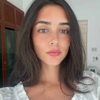 Ivanna Flores