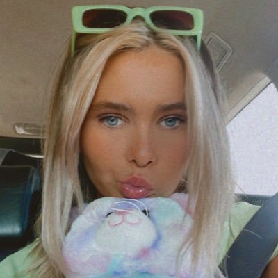 Jade 🌸