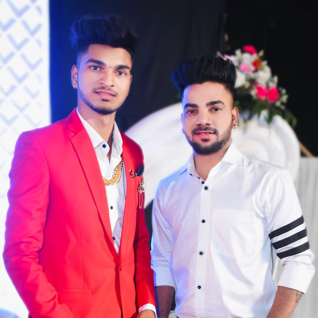 Jatin thakur 👑