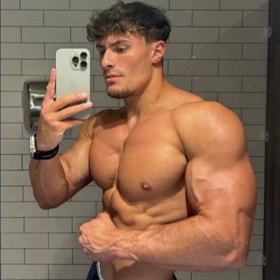 Juicy James💦