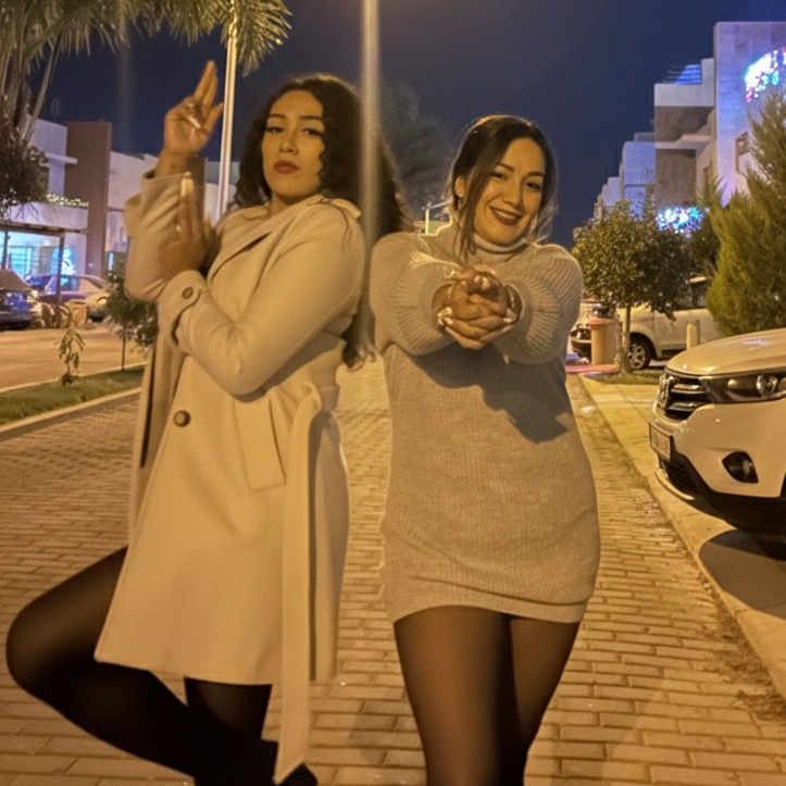 Karla y Juana 🦩
