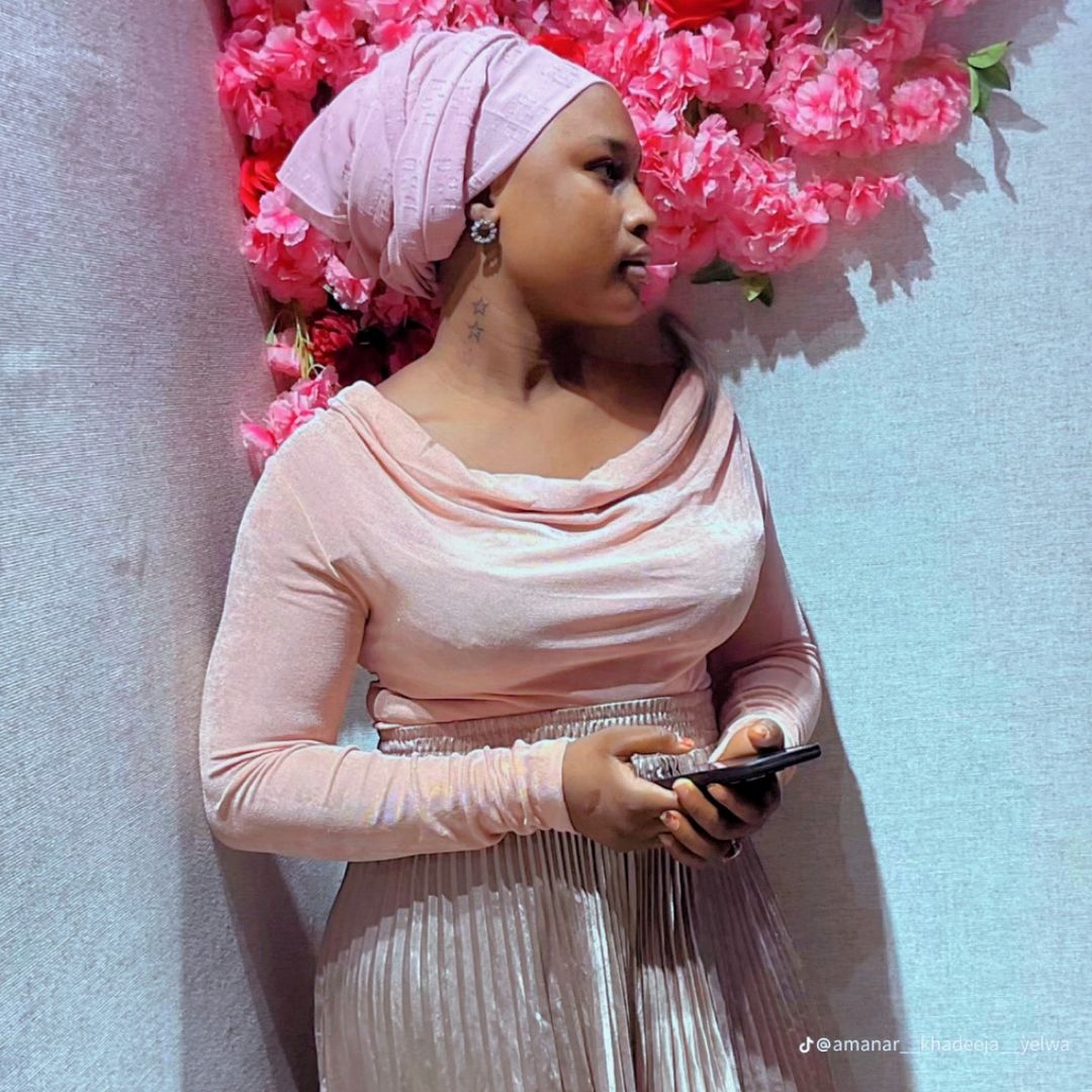 🎀Khadeeja__yelwa🎀