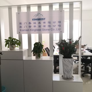 何宏军