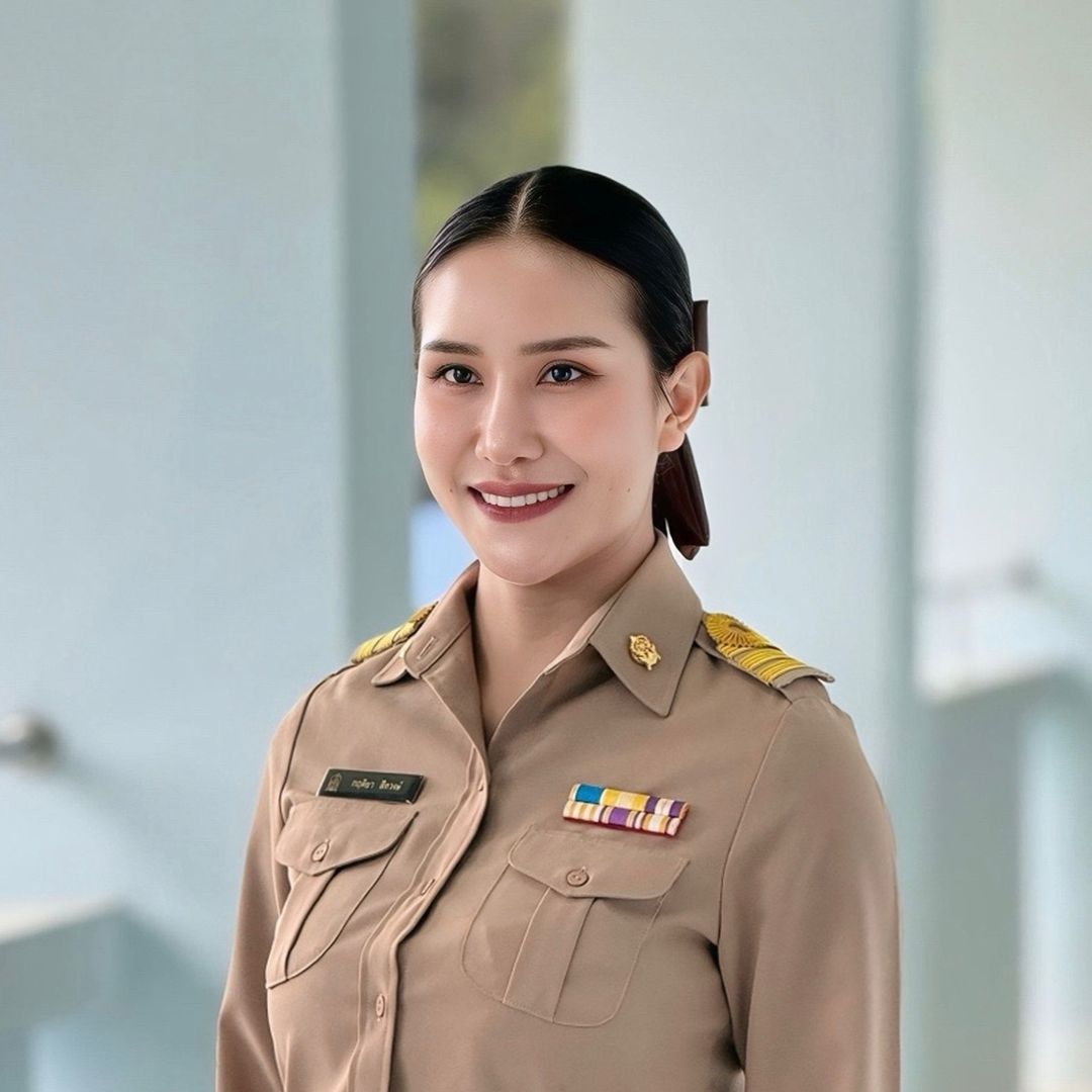 ครูหมวย