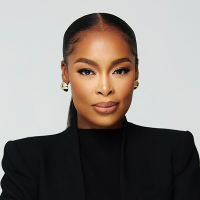 K Naomi👑