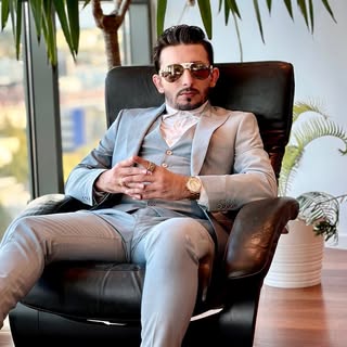 Kamran Khan Ameerbanoo