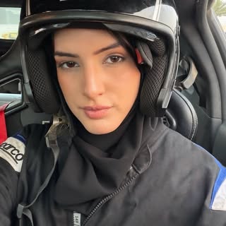 Ayesha Khan Lodhi