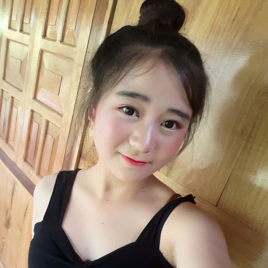 ຍາກເປັນຄົນເຈົາຮັກ😊