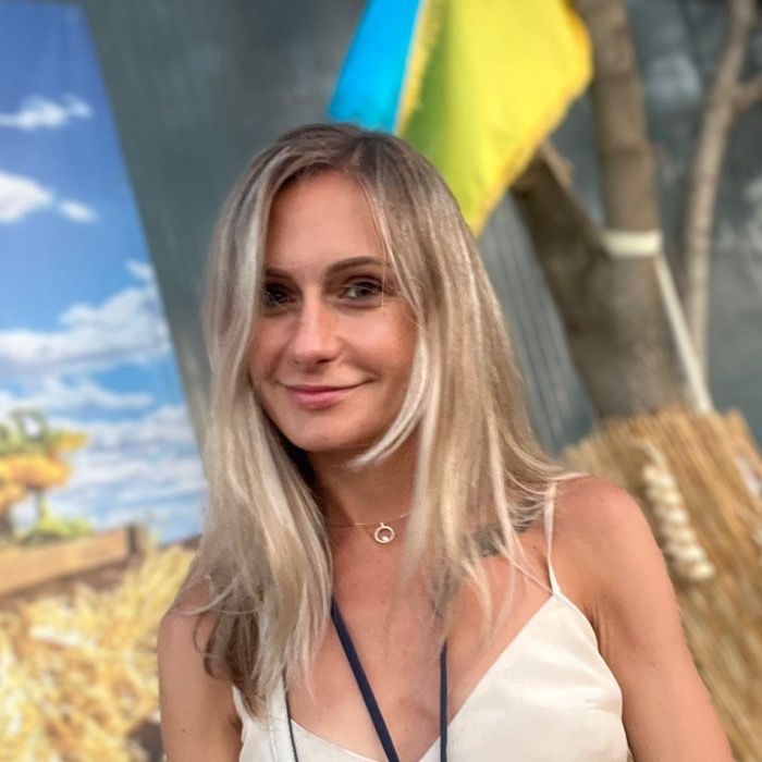 Лана Єрмакова 💛💙