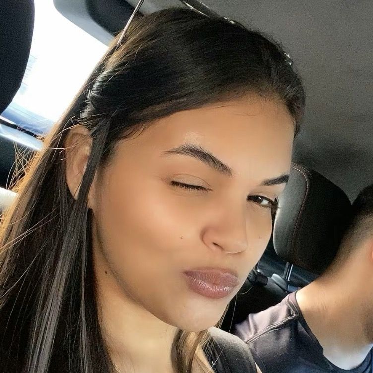 Larissa 🌸