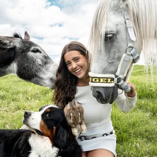 Laura Londoño | Veterinaria