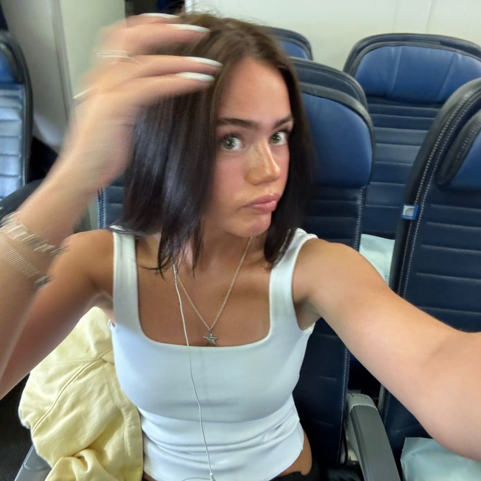 Leahrobertz_
