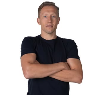 Lucas  Leiva