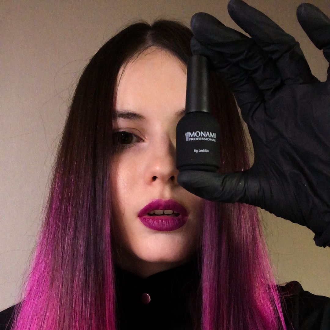 lianna_nails