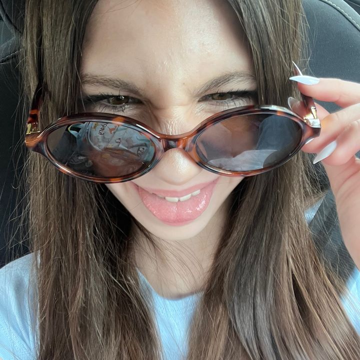 lara X