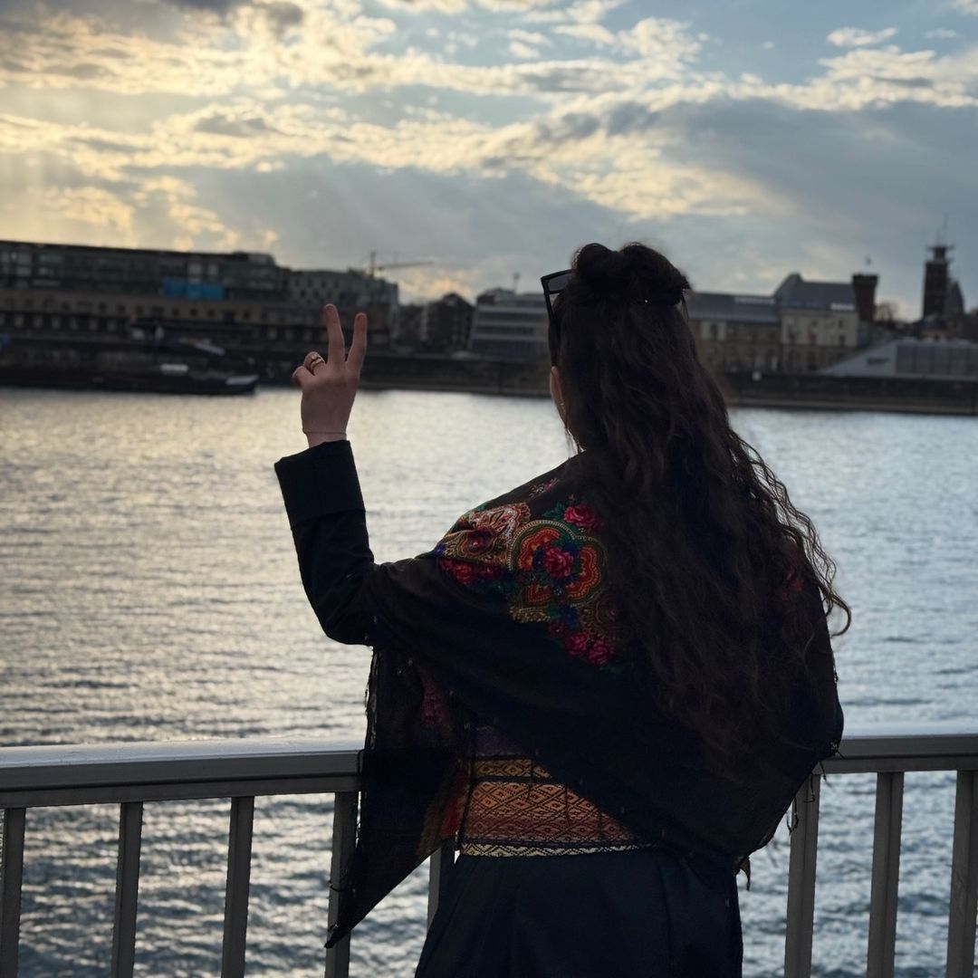 のLulu丶kurdの