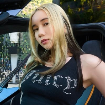 LIL TAY
