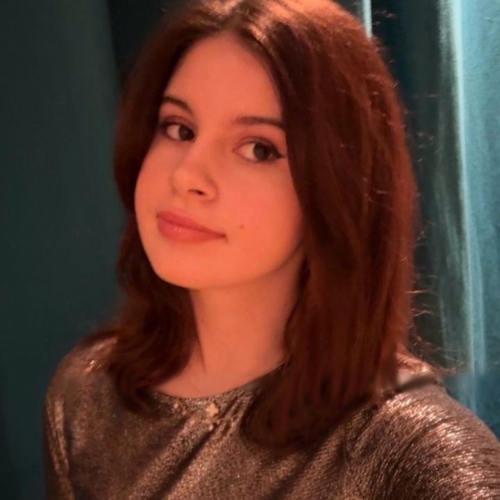 𝑳𝒊𝒍𝒚