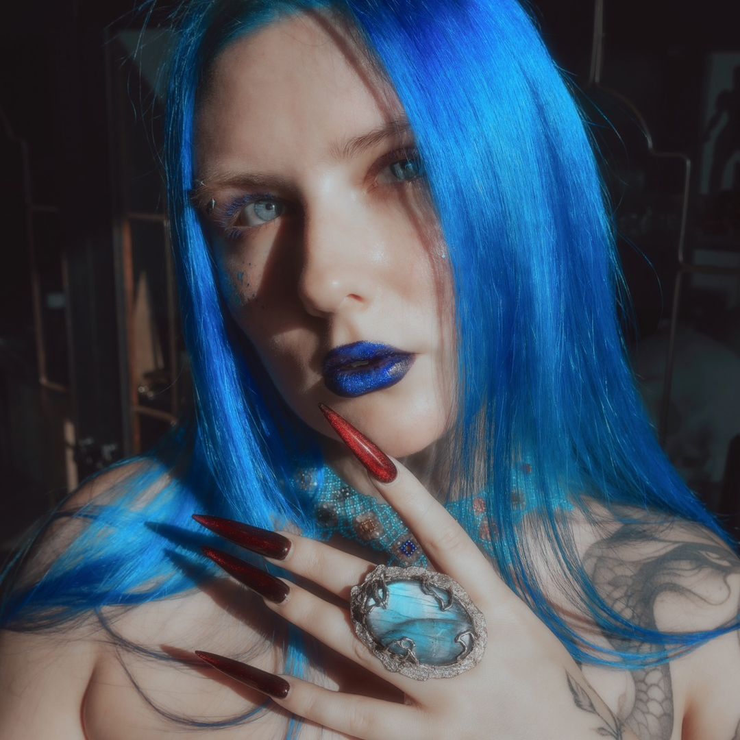 Hanna Lisova Jeweller