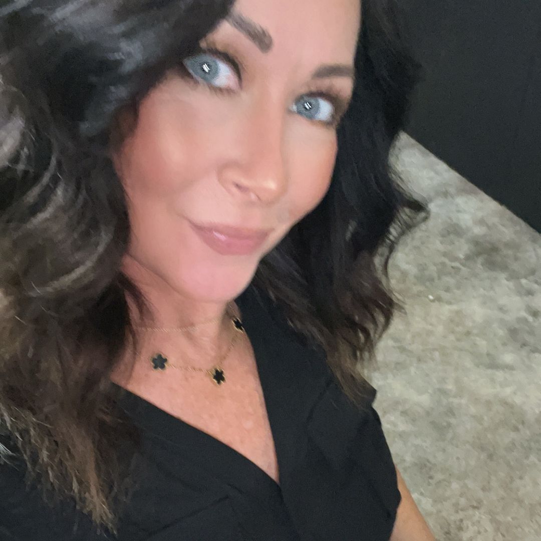 Lori Parker 🦋
