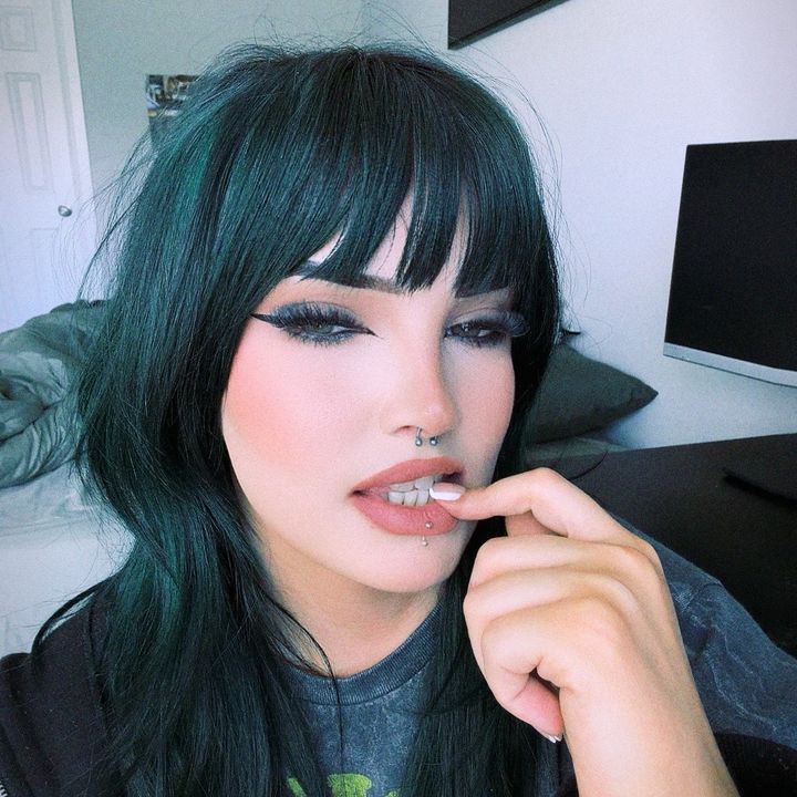 Makala 🕯️🦇🥀