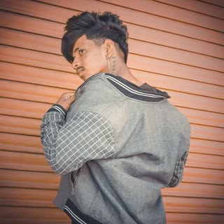 𝐋𝐔𝐂𝐊𝐘 𝐆𝐔𝐏𝐓𝐀 🇮🇳