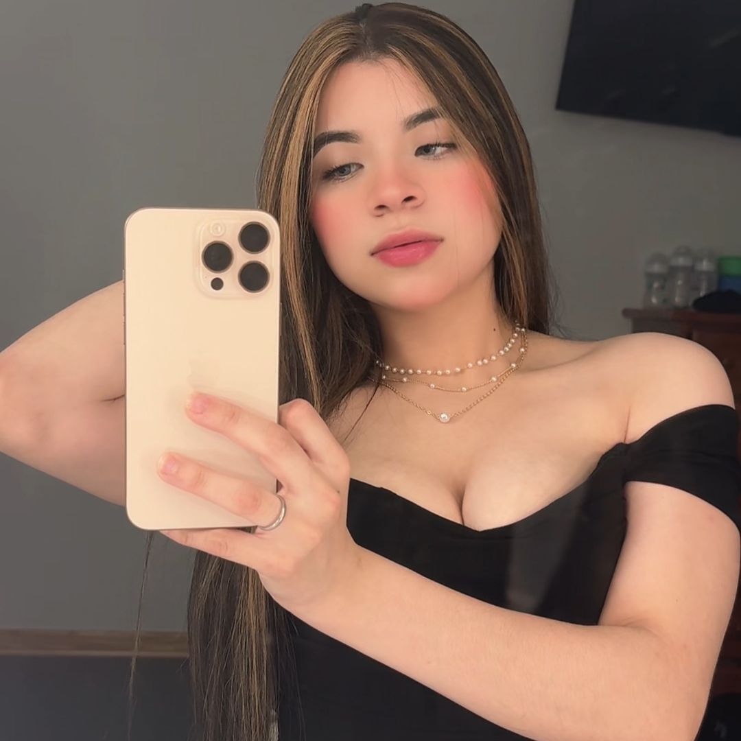 𝐌𝐢𝐚