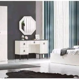 Macruuf Home Furniture