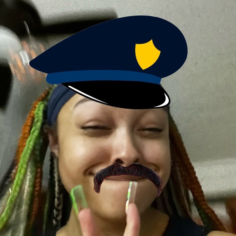 👮🏻‍♂️✉️📦