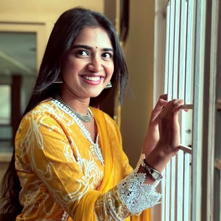 Malavika_Manoj