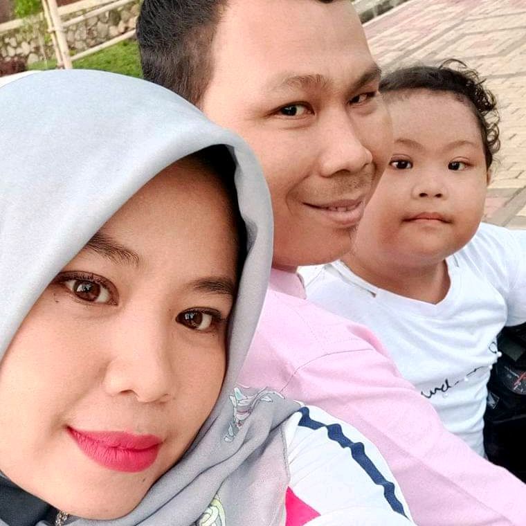 Mamah'Ayah & Maura🥰