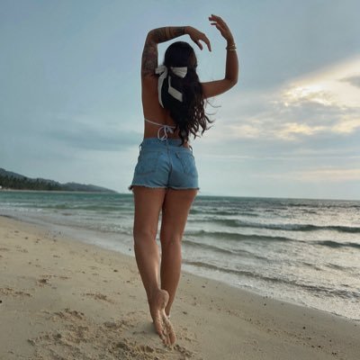 Mariefrenchfeetgirl
