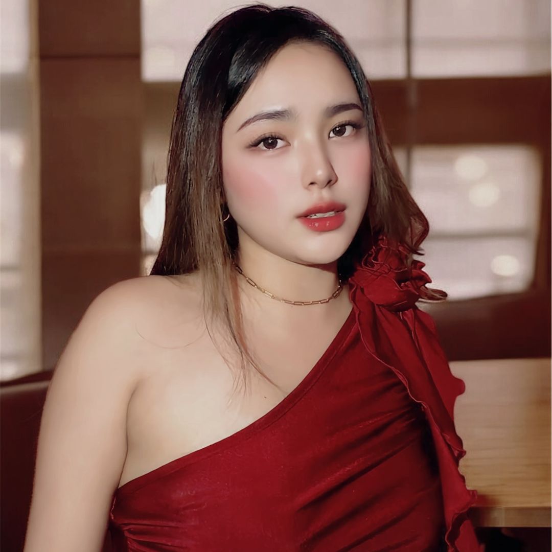 𝑴𝒂𝒚𝒖𝒎𝒊 ⋆˚✿˖°⋆˙⟡