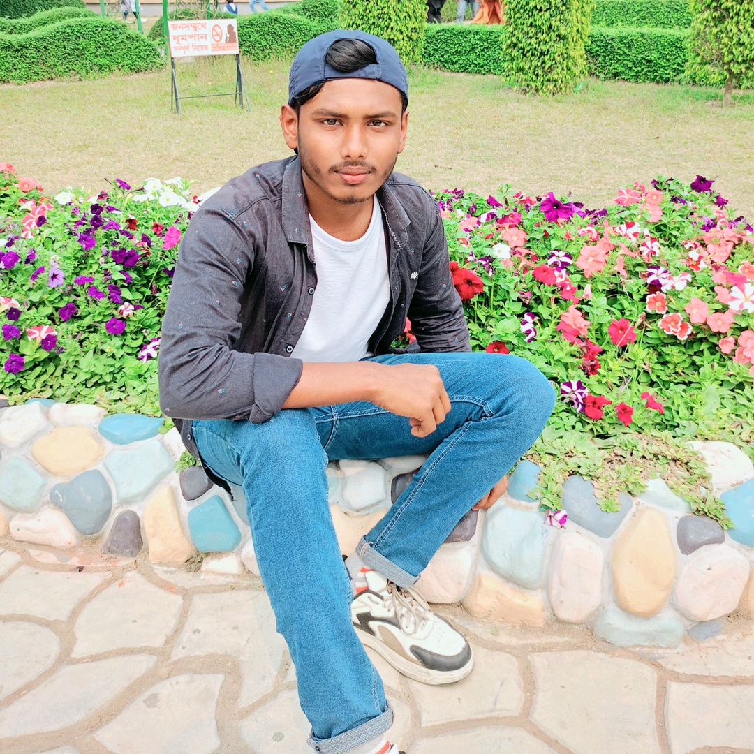 ENjr