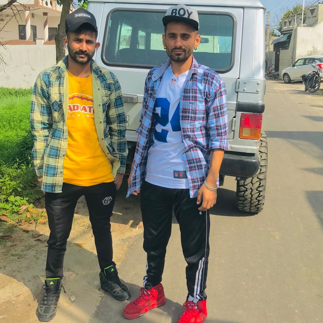 ᗰEET ᖇᗩᑎᗩ 🇬🇧