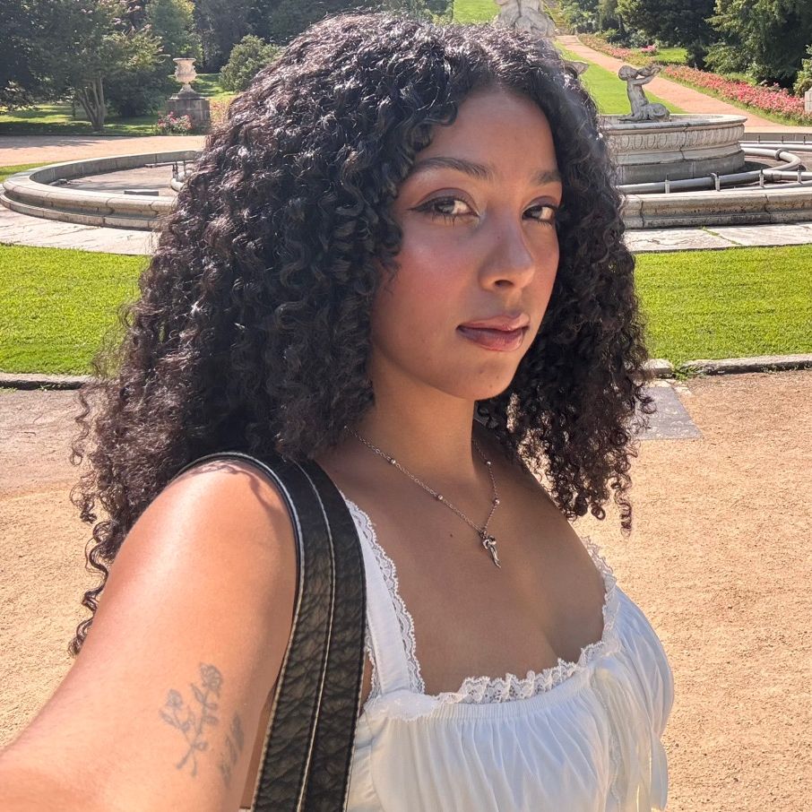 Mei ˚｡⋆୨୧˚