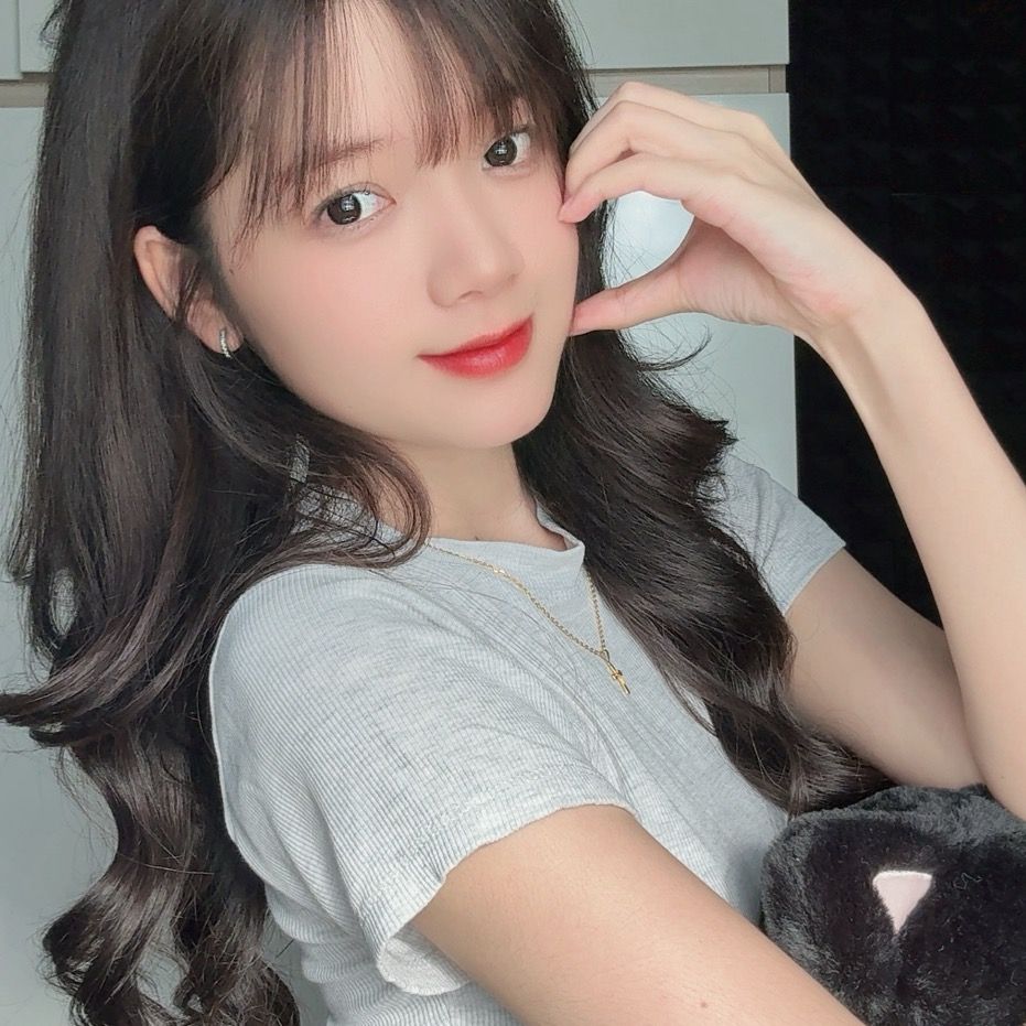 Mía    Sweet’2k 🦦