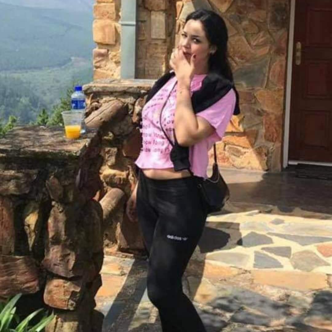 Mia