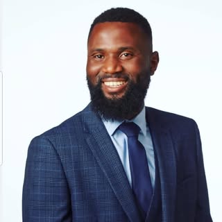 Michael Adesanmi Teniola 🦅